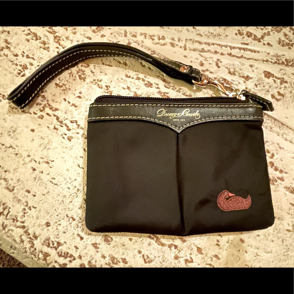 Dooney & Bourke Wristlet Card Holder